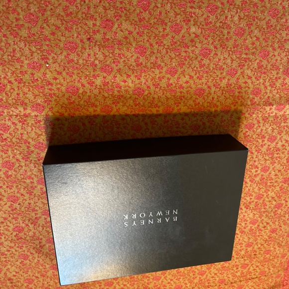 Barneys New York Gift Box - RARE - Picture 3 of 10